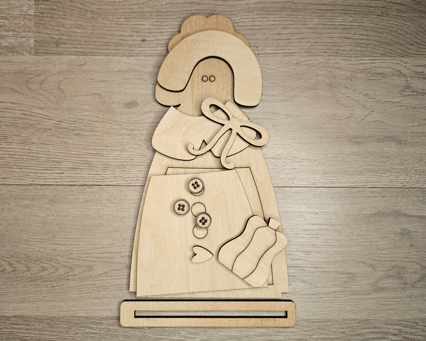 Pilgrim Girl Shelf Sitter | #4474