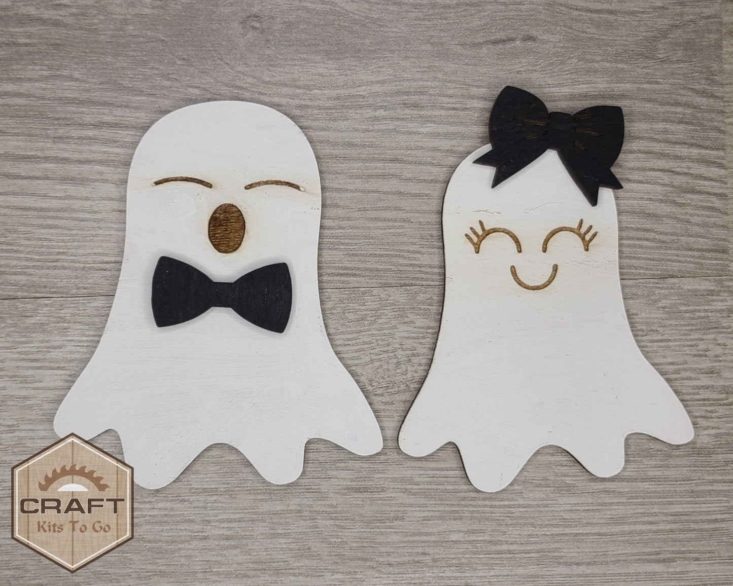 Ghost Couple | #3325