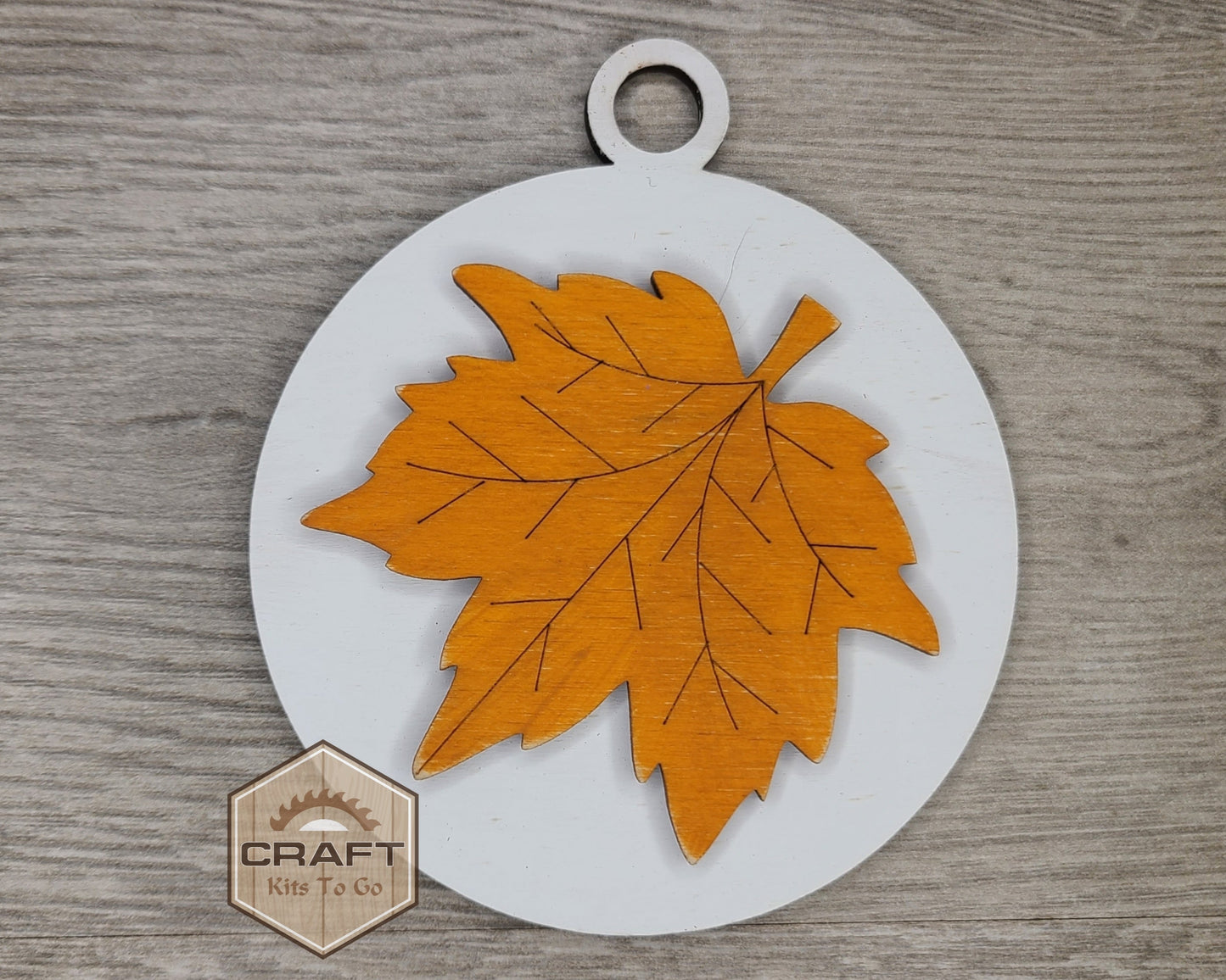 Fall Leaves Round | #3541