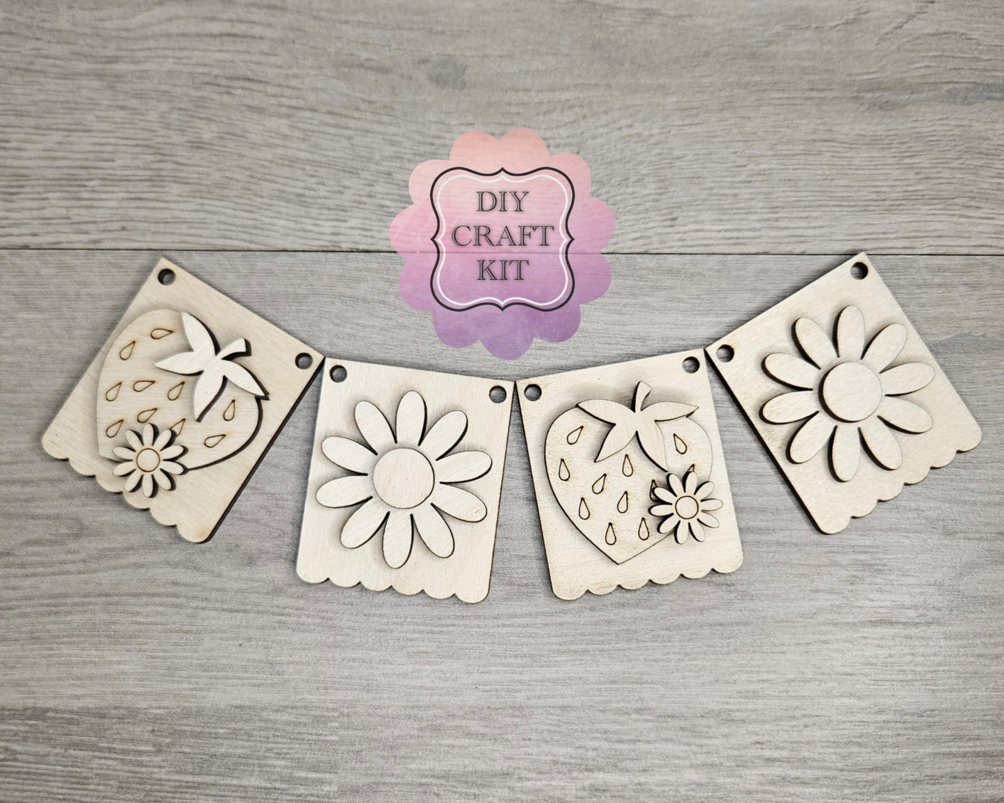 Strawberry Bunting | #4853