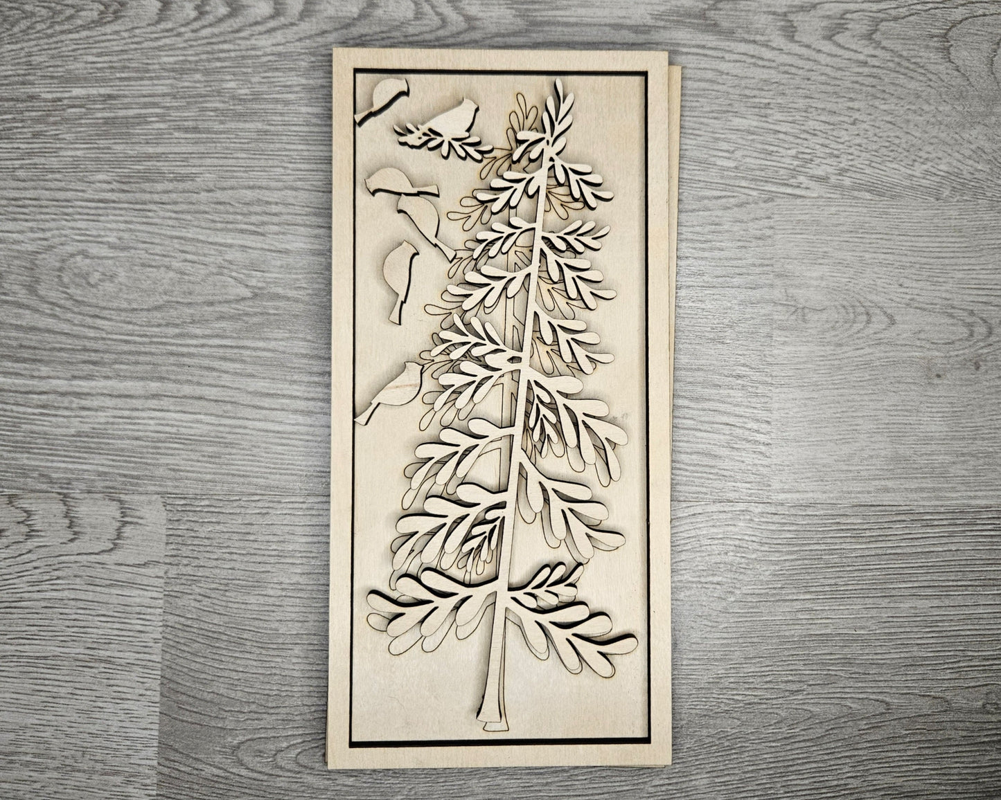 Primitive Christmas Tree with Cardinals | #4498