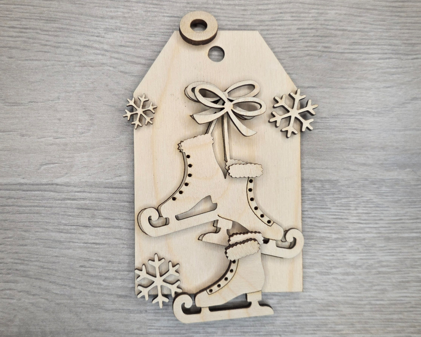 Winter Ice Skates Tag | #3779